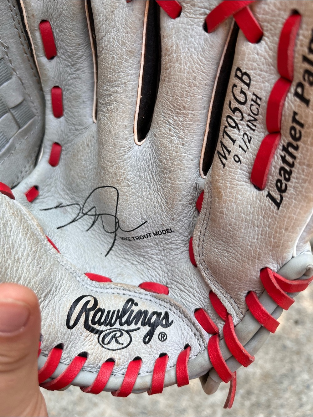 Rawlings White Baseball Glove with Red Lacing
